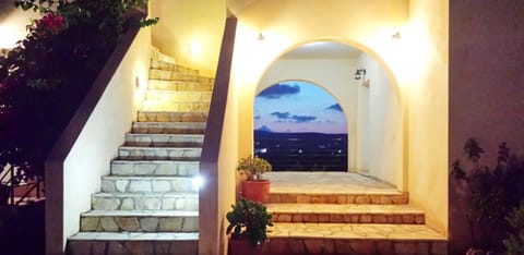 Facade/entrance, Summer, View (from property/room), Banquet/Function facilities, Area and facilities, Sunset