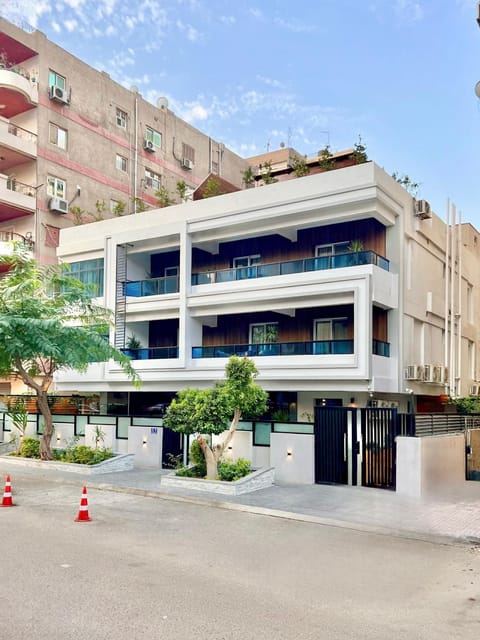 Property building, Parking