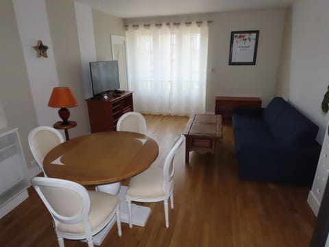 La Halte Fougeraise Apartment in Fougères