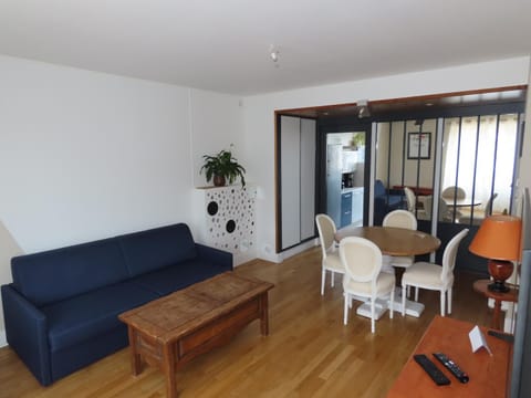 La Halte Fougeraise Apartment in Fougères