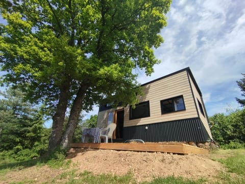 Property building, Garden, Garden view