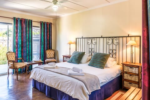 Karoo Lodge Bed and Breakfast in Western Cape