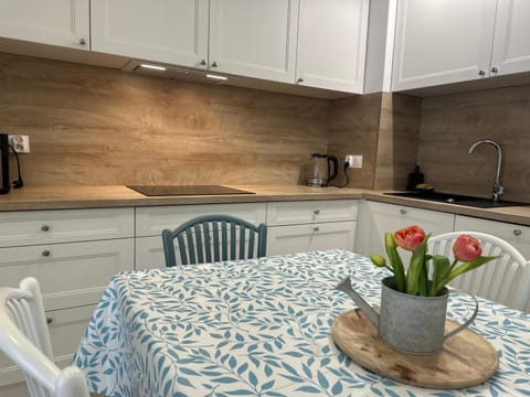 Apartament Rewal Klifowa Morska 3 z basenem Apartment in West Pomeranian Voivodeship, Poland