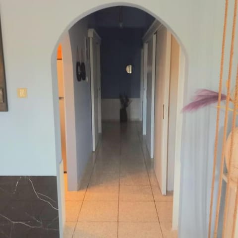 Jimmy's garden Apartment in Islands