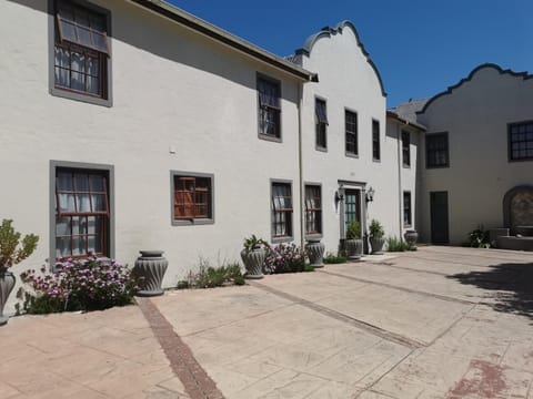 Blouberg Manor Bed and Breakfast in Cape Town