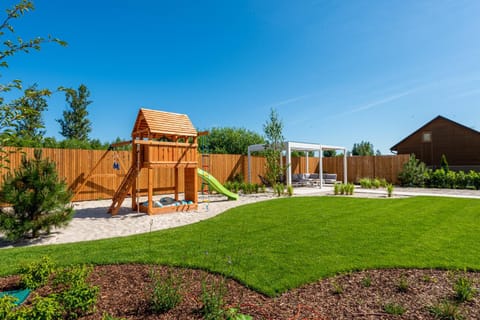 Myśliwska 19 Domki nad morzem Grzybowo Nature lodge in West Pomeranian Voivodeship, Poland