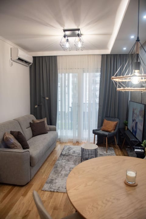 Bozur/peony Apartment in Novi Sad