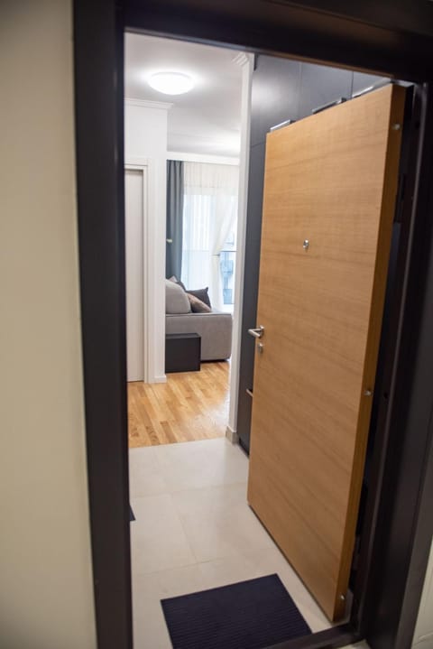 Bozur/peony Apartment in Novi Sad