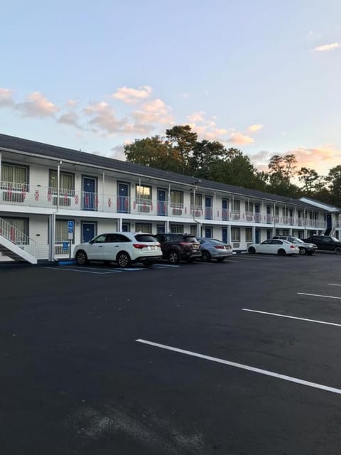 Property building, Parking