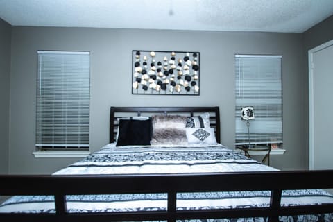 ZEN'S Retreat Apartment in Little Rock