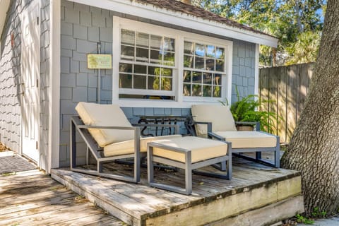 WATERFRONT Kayakers Dream nature lover cottage House in Ormond Beach