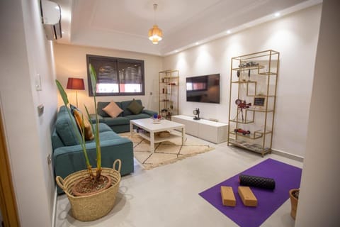 TV and multimedia, Living room, Decorative detail, air conditioner