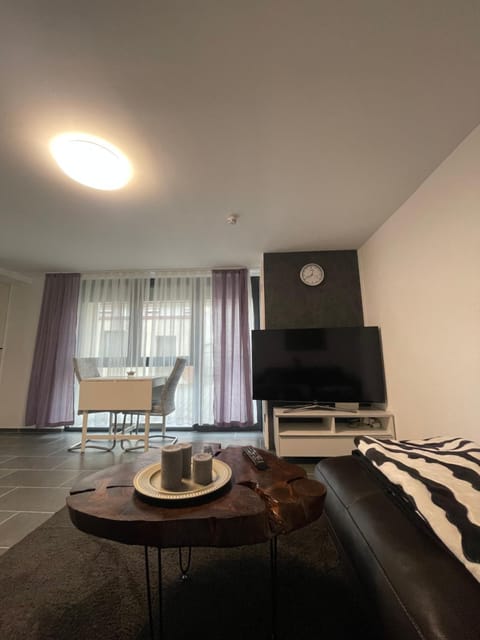 Moderne 2-Zimmer-Wohnung nahe Daimler Apartment in Böblingen