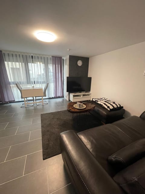 Moderne 2-Zimmer-Wohnung nahe Daimler Apartment in Böblingen