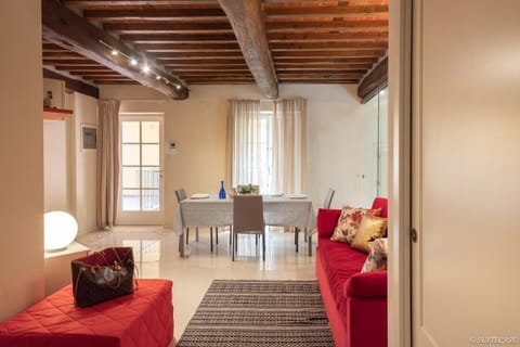 Alessandra Apartment up to Six People Apartment in Capannori