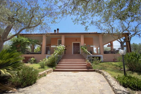 Villa Marivessus Villa in Sardinia