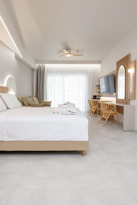 Bed, TV and multimedia, Photo of the whole room, Bedroom, hair dresser