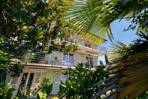 Property building, Day, View (from property/room), Balcony/Terrace