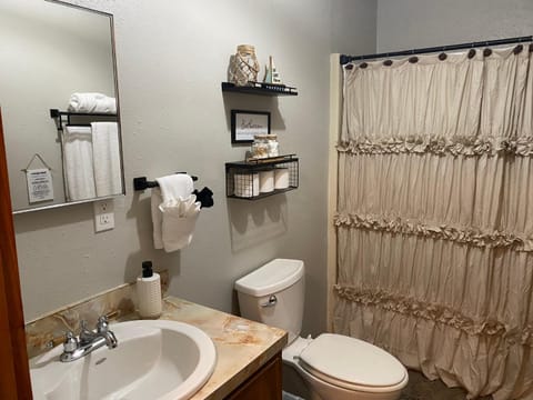 Off the Hook Villa in Longtown