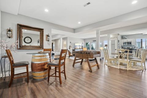 Daze Off Amity House in Willamette Valley