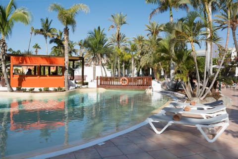 Solarium, Lounge or bar, Swimming pool