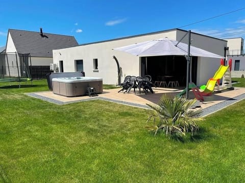 Gîte Luna ; villa 6 personnes avec jaccuzi House in Centre-Val de Loire