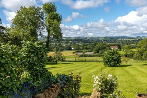 Garden, Garden view
