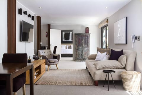 Sweet Greta - Garden Apartment with Solar Power Apartment hotel in Camps Bay