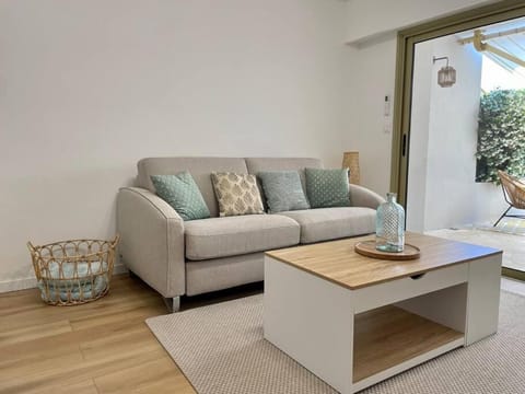 Studio La Douce Apartment in Antibes