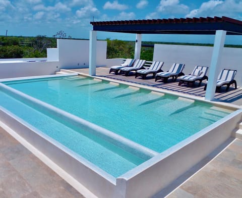 Swimming pool