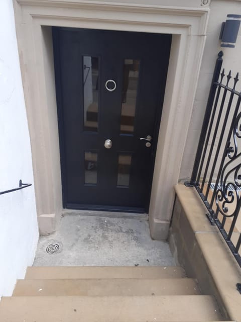 The Admirals Room Apartment in Whitby