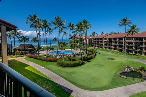 Papakea J202 Apartment in Kaanapali