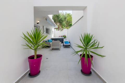 Luxury apartment on the beach Apartment in Šibenik-Knin County, Croatia