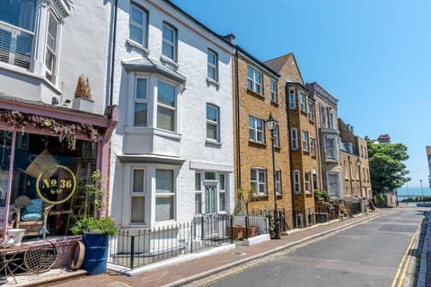 Property building, Neighbourhood, Street view, Location