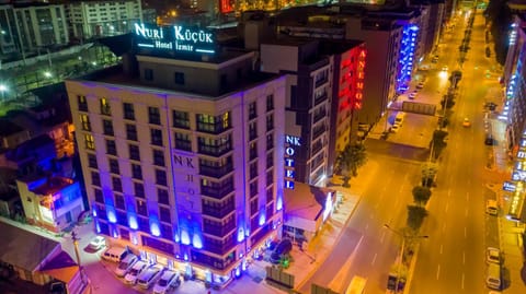 Property building, Bird's eye view, City view, Street view