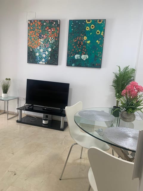 Beach and city apartment a 50m de la playa Apartment in Fuengirola