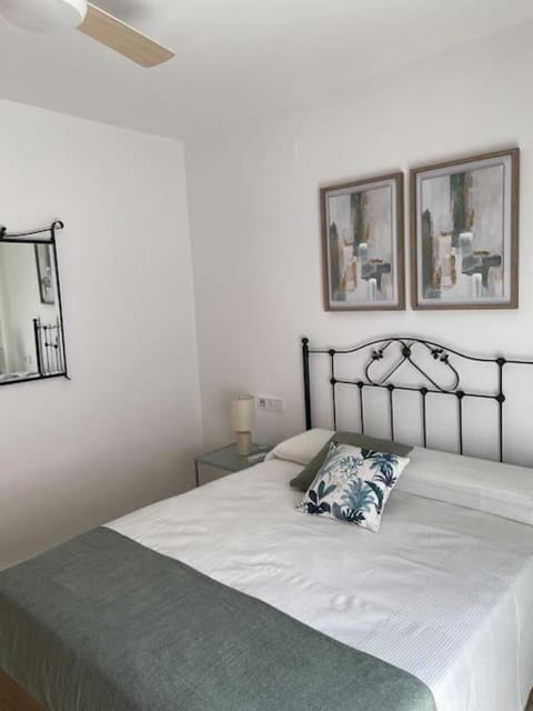 Beach and city apartment a 50m de la playa Apartment in Fuengirola