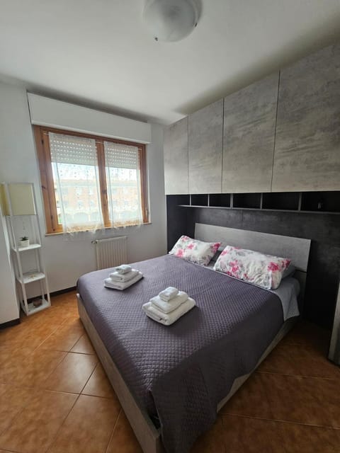 Bed, Photo of the whole room, Bedroom, towels, wardrobe