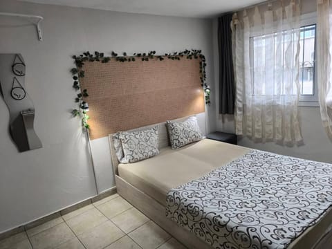 happy travellers RENOVATED Apartment in Thessaloniki