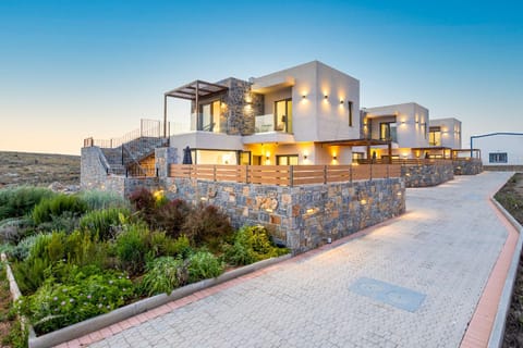 Property building, Natural landscape
