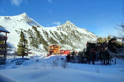 View (from property/room), Mountain view