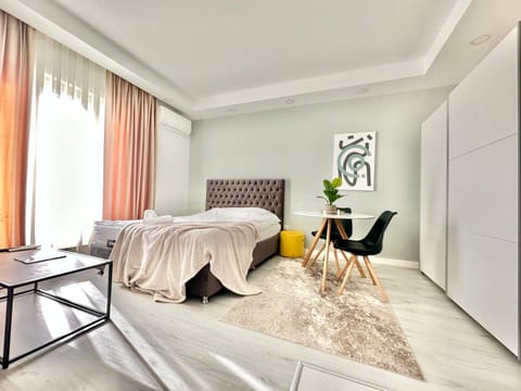 Bedroom, wardrobe