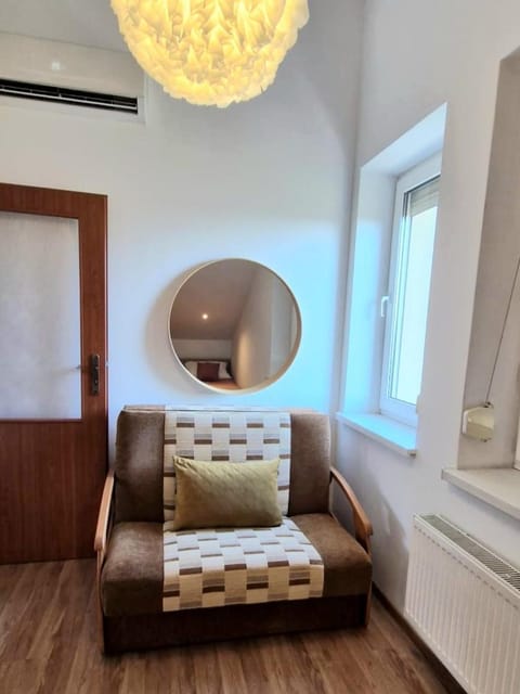 Cozy Apartament Country 7persons close to airport Apartment in Krakow