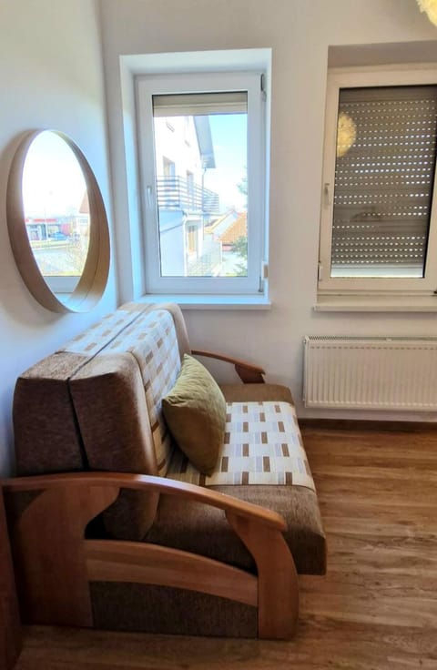 Cozy Apartament Country 7persons close to airport Apartment in Krakow