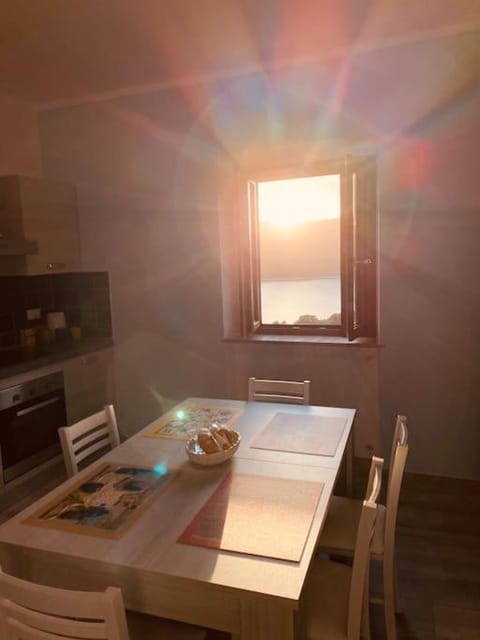 Kitchen or kitchenette, Seating area, Dining area, Sunset