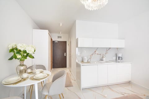 PLATINUM Prywatny Apartament w Hotelu Diva Apartment in West Pomeranian Voivodeship, Poland