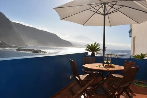 Nearby landmark, View (from property/room), Balcony/Terrace, Dining area, Mountain view, Sea view
