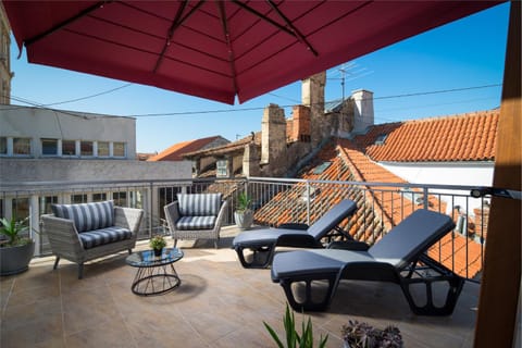 View (from property/room), Balcony/Terrace