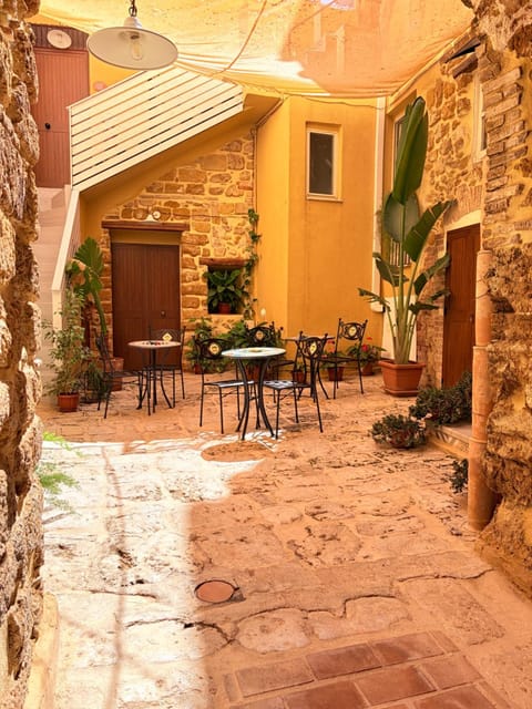 Property building, Inner courtyard view