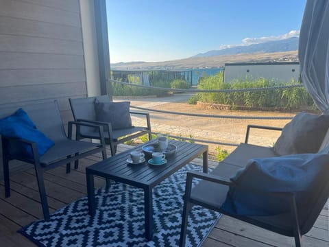 Patio, Balcony/Terrace